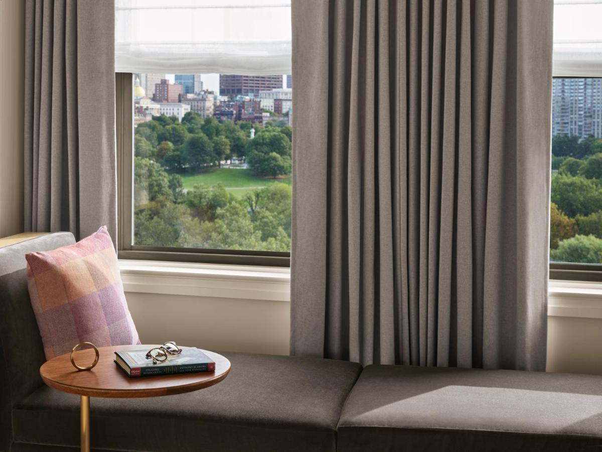 Hotel The Newbury Boston Esterno foto Central Park view from a suite