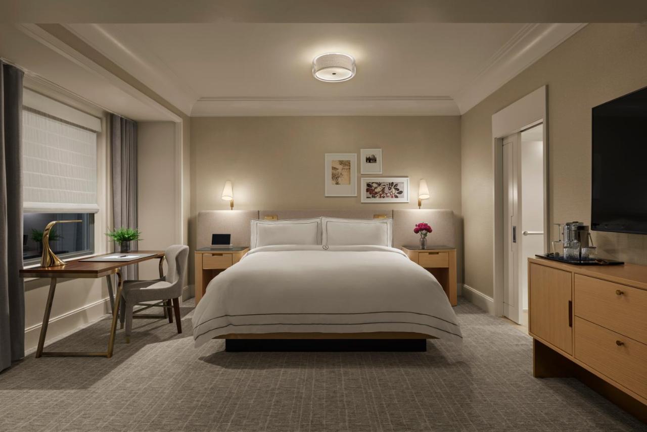 Hotel The Newbury Boston Esterno foto A bedroom at the hotel