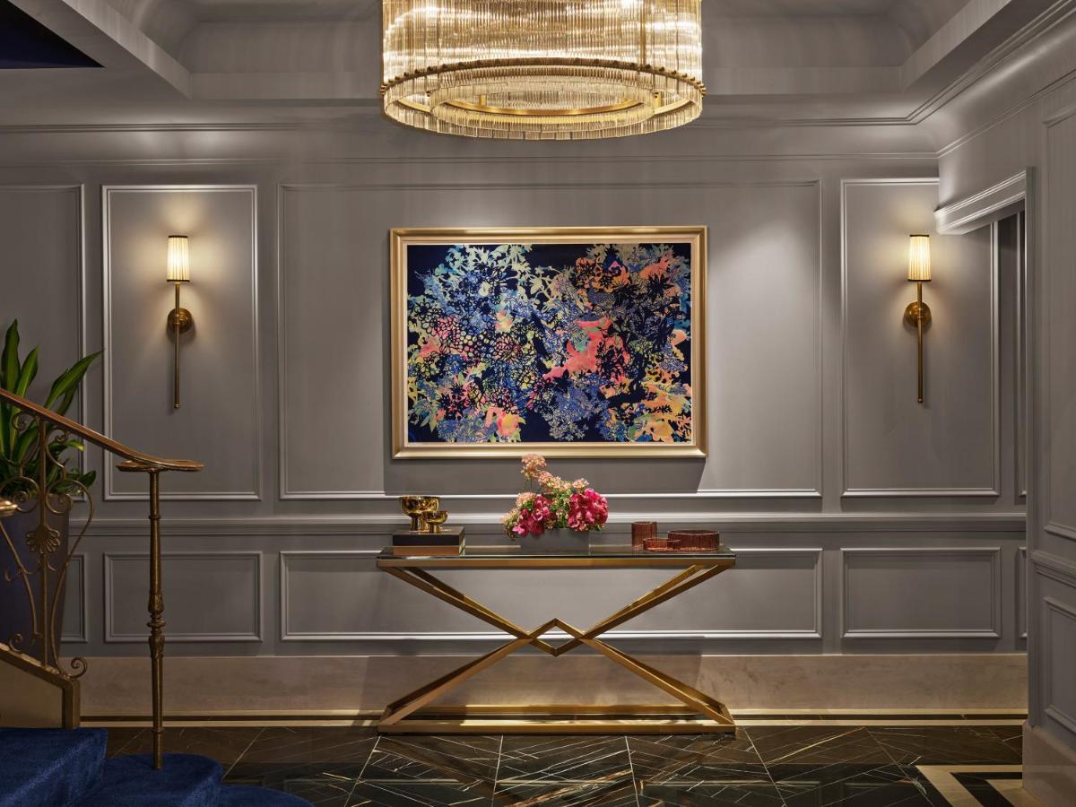 Hotel The Newbury Boston Esterno foto The lobby of the hotel