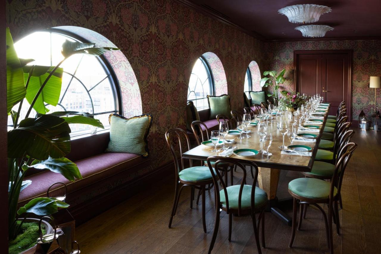 Hotel The Newbury Boston Esterno foto The interior of the restaurant