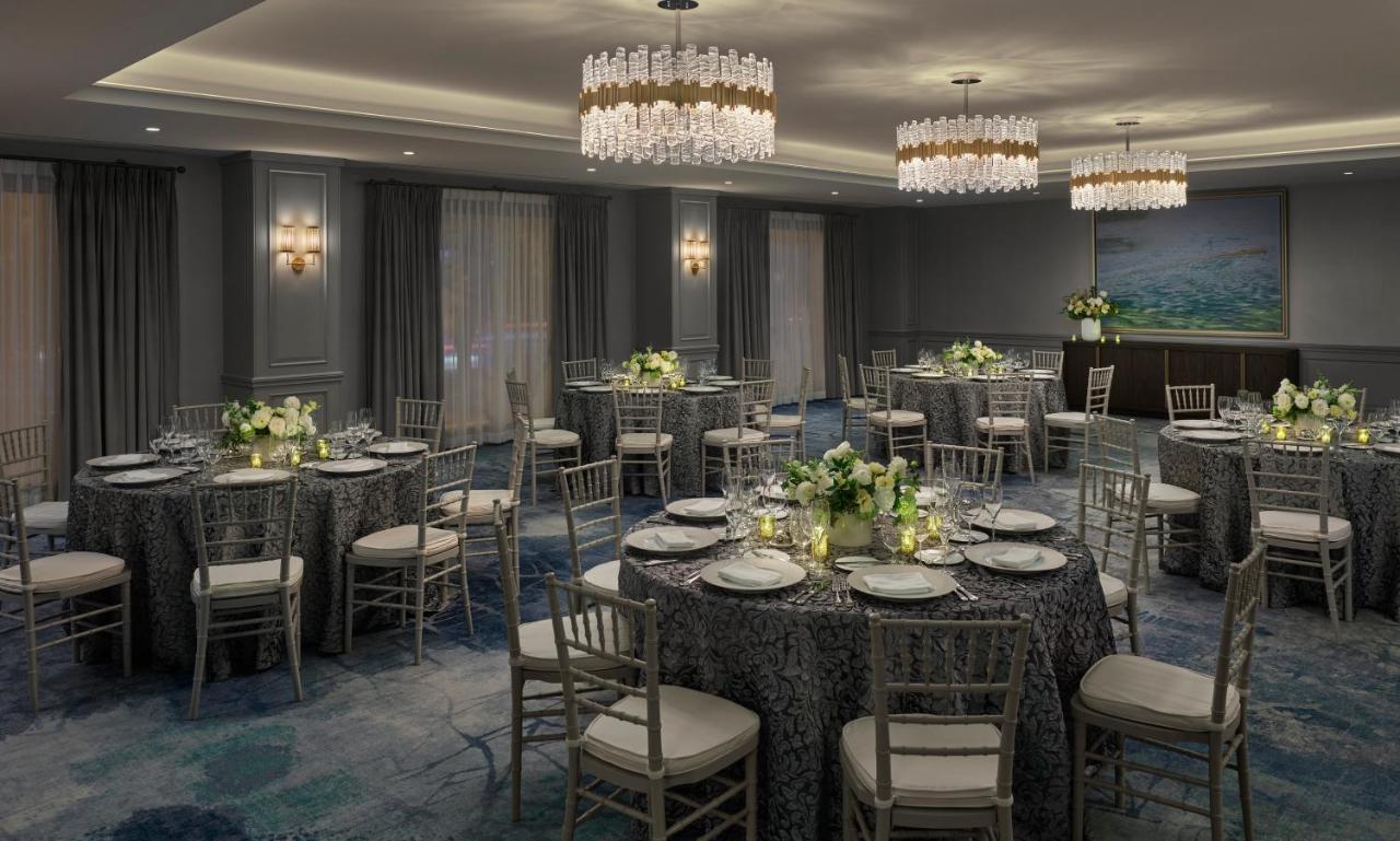 Hotel The Newbury Boston Esterno foto The ballroom at the Four Seasons Hotel